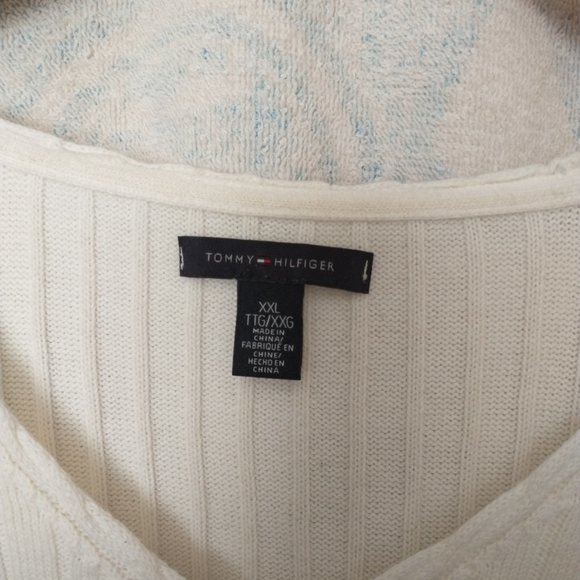 Tommy Hilfiger cream colored sweater size XXL - Picture 3 of 3